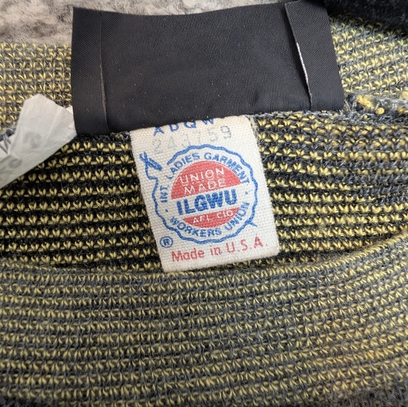 Vintage 1990's Gray Sweater Dress with Yellow Numbers - Picture 5 of 5